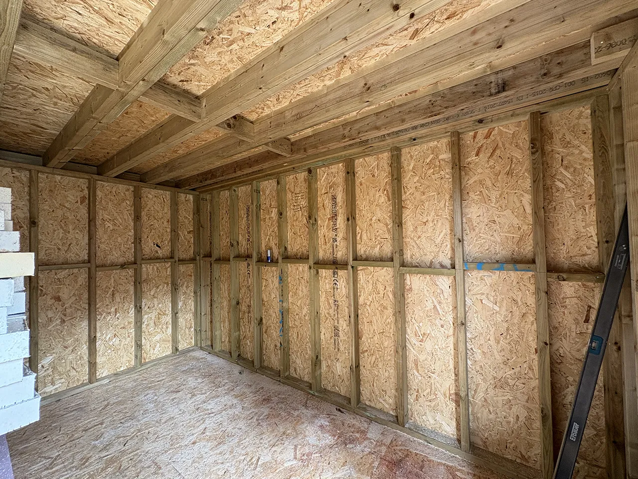 timber-framed garden rooms guide